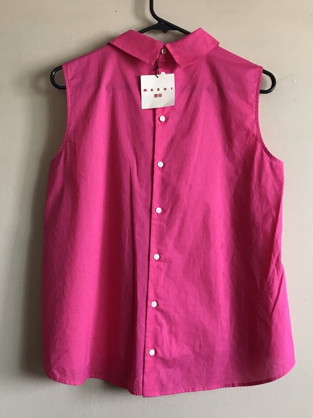 MARNI Uniqlo Women Pleated Sleeveless Blouse Pink Size Small NWT - Picture 3 of 9